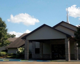 gallery/valpobaptist front crop1